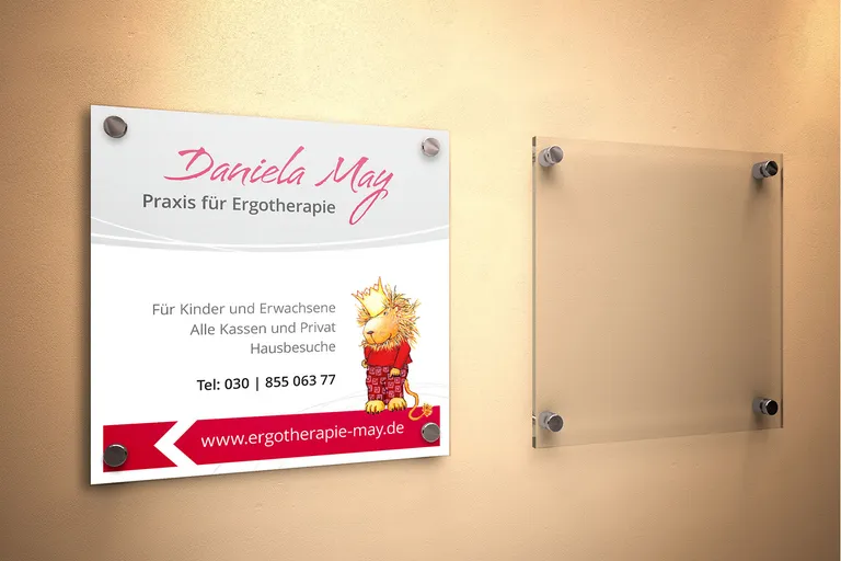 Praxisschild für Ergotherapie May